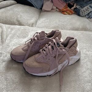 Nike Women's Blush Sneakers